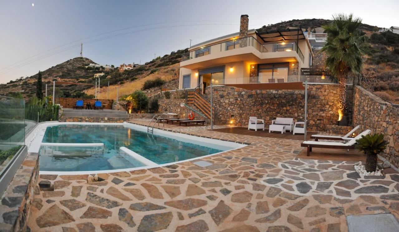 Apartment Olea And *
